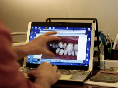 H-Dent Stomatolo&scaron;ka ordinacija Habijanec- Hrva&scaron;ka 2012 - Rovinj - dentalni turizem - popravilo zob - cenej&scaron;i zobozdravniki na hrva&scaron;kem - //FOTO: Bojan Velikonja OPOMBA: ZA OBJAVO V PRILOGI &ndash; DNEVNIKOV OBJEKTIV - REPORTAŽA 2012