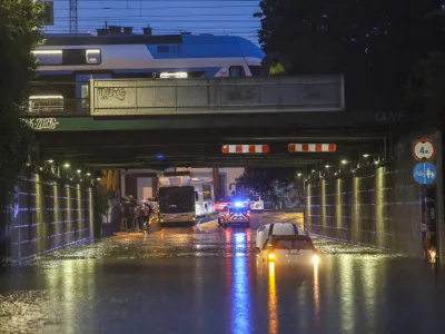 28.08.2023 - poplava v Ljubljani - zalit podvoz &Scaron;martinska cestaFoto: Luka Cjuha