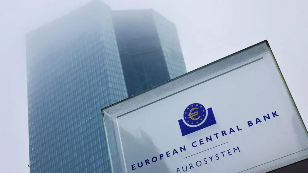 FILE PHOTO: The building of the European Central Bank (ECB) is seen amid a fog before the monthly news conference following the ECB's monetary policy meeting in Frankfurt, Germany December 15, 2022. REUTERS/Wolfgang Rattay/File Photo