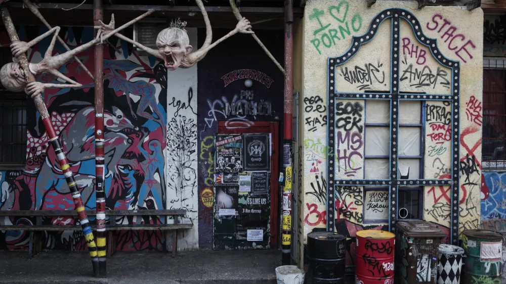 - Bizzarnica Pri Mariči - AKC Metelkova Mesto -  //FOTO: Luka Cjuha.