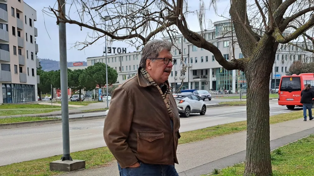 Bavčarju je bila kr&scaron;ena pravica do nepristranskega sojenja, ker je leta 2016 pravosodni minister Goran Klemenčič komentiral njegov odprti kazenski postopek.