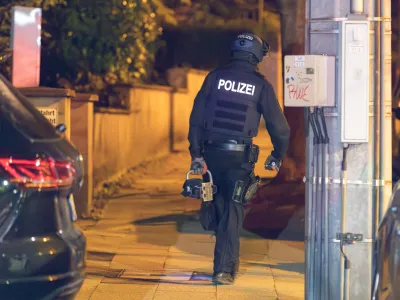 Policija je po desetih dneh preiskave aretirala 14-letnika, osumljenega za uboj &scaron;estletnega fantka. Fotografija je simbolična.