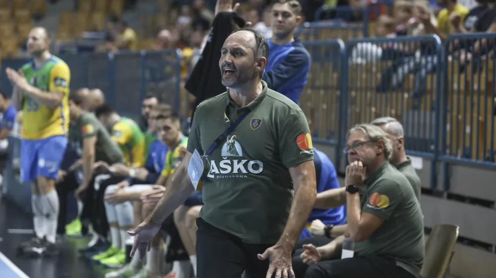 trener Celja PL Alem Toskić- 20.09.2023 &ndash; rokomet - Celje Pivovarna La&scaron;ko: Porto, liga prvakov, 2. krog &ndash; skupina B //FOTO: Luka Cjuha