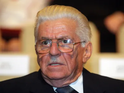 Nekdanji vodja republi&scaron;kega sekretariata za notranje zadeve Tomaž Ertl, dobitnik državnega odlikovanja Srebrni red za izjemno delo in zasluge pri varnosti, obrambi in za&scaron;čiti Republike Slovenije v času akcije Sever. <br>- 20. obletnica akcije Sever - spominski dan se navezuje na 1. december 1989, ko so takratni organi za notranje zadeve z akcijo Sever preprečili politično manifestacijo jugoslovanskih centralističnih sil v Ljubljani in ustvarjanje izrednih razmer///FOTO: Luka CjuhaOPOMBA: ZA OBJAVO V ČASOPISU DNEVNIK