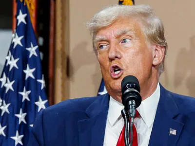 Former U.S. President and Republican presidential candidate Donald Trump addresses auto workers as he skips the second GOP debate, in Clinton Township, Michigan, U.S., September 27, 2023. REUTERS/Rebecca Cook