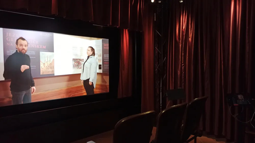 Slovenski gledali&scaron;ki in&scaron;titut: razstava Turjak