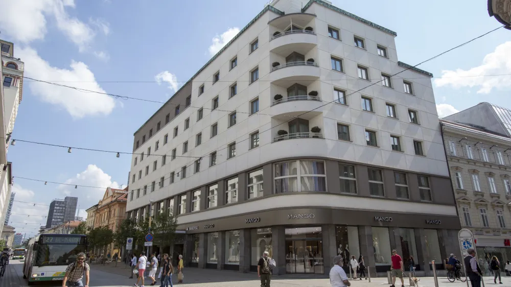 - 21.5.2018 - Hotel Slon, Slovenska cesta 34 &ndash; Ljubljana  //FOTO: Matjaž Ru&scaron;t