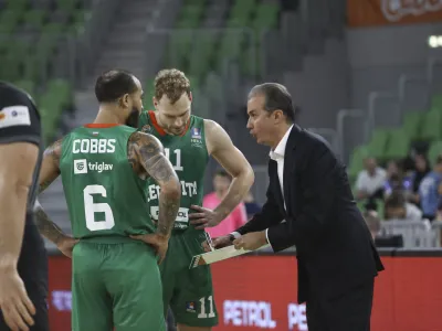 trener Olimpije Simone Pianigiani,- 30.09.2023 &ndash; ko&scaron;arka &ndash; Cedevita Olimpija: Mega, liga Aba, 1. krog: //FOTO: Luka Cjuha