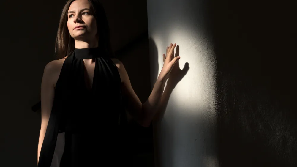 V nedeljo bodo na gra&scaron;ki univerzi premierno izvedli prvo opero canvas (platno) skladateljice Nine &Scaron;enk.
Foto: arhiv N. &Scaron;.