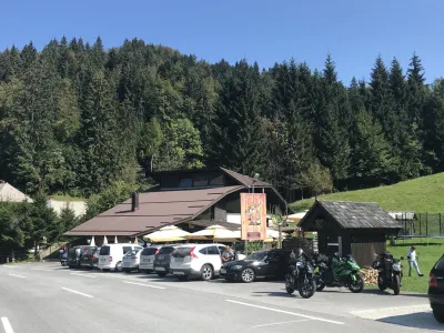 Gosti&scaron;če Jager, Zatrnik, občina Gorje