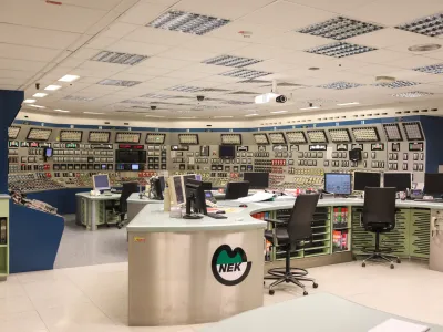 - simulacijska komandna soba - - Energetika, elektrika, samoskrba,&mdash; 19.04.2023 &ndash; Nuklearna elektrarna Kr&scaron;ko (NEK), edina slovenska jedrska elektrarna, ki deluje od leta 1983 //FOTO: Bojan Velikonja