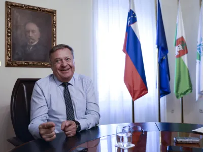 - 27.09.2023 &ndash; Zoran Janković, župan mestne občine Ljubljana od leta 2006 //FOTO: Jaka GasarOPOMBA: DNEVNIKOV OBJEKTIV &ndash; INTERVJU 2023