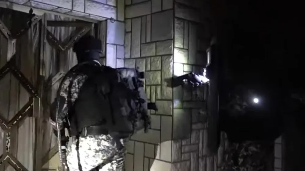 Srbski specialci med akcijo. 