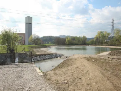 Poduti&scaron;ki bajer želi občina sanirati in okrog njega urediti parkovne povr&scaron;ine.&nbsp;