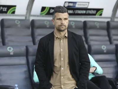 trener Koper Zoran Zeljković 30.04.2023 - Nogomet   -   Prva liga Telemach Olimpija - KoperFoto: Luka Cjuha