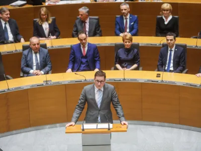 Morebitni novi stari minister za javno upravo Bo&scaron;tjan Koritnik je prvič zaprisegel kot minister tega resorja v času vlade Janeza Jan&scaron;e.&nbsp;