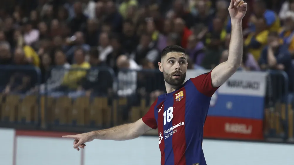 Blaž Janc, slovenski rokometa&scaron; in član slovite Barcelone - 18.10.2023 &ndash; rokomet &ndash; Celje Pivovarna La&scaron;ko: Barcelona, liga prvakov, 5. krog: skupina B: //FOTO: Luka Cjuha