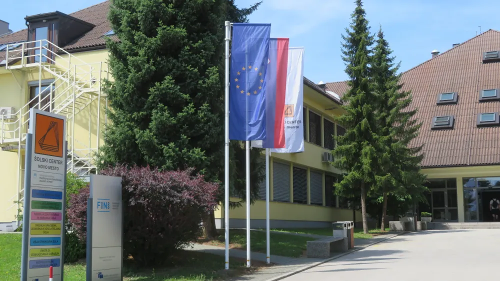 &Scaron;olski center Novo mesto. F Dragana Stanković