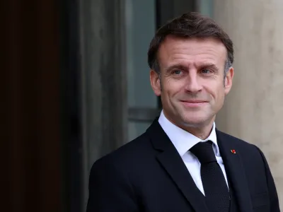 French President Emmanuel Macron waits for the arrival of Nechirvan Barzani, President of the Kurdistan Region in Iraq, (not seen) at the Elysee Palace in Paris, France, November 3, 2023. REUTERS/Claudia Greco