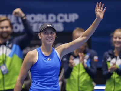 Teni&scaron;ka igralka Kaja Juvan je tlakovala pot ob zmagi Slovenije proti Avstraliji.