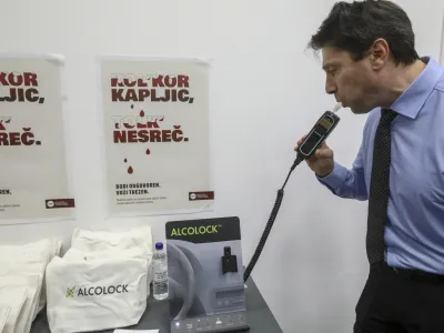  07.11.2023 - Izpitni center Ljubljana - mednarodna strokovna konferenca: &raquo;Alkoholne ključavnice &ndash; evropske prakse in napredne strategije za zmanj&scaron;evanje vožnje pod vplivom alkohola&laquo;. //FOTO: Luka Cjuha