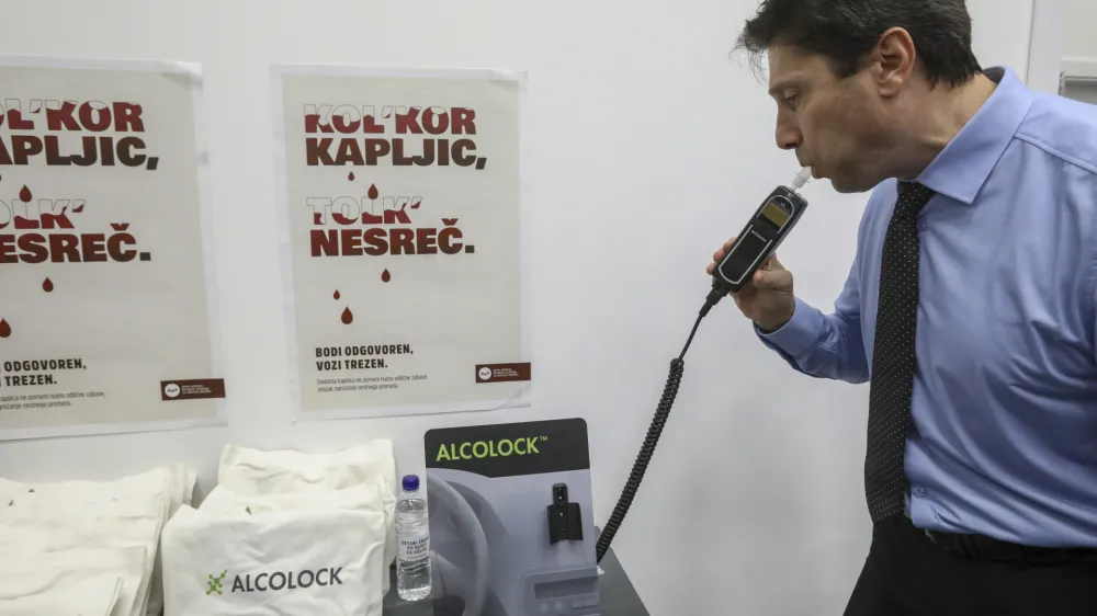  07.11.2023 - Izpitni center Ljubljana - mednarodna strokovna konferenca: &raquo;Alkoholne ključavnice &ndash; evropske prakse in napredne strategije za zmanj&scaron;evanje vožnje pod vplivom alkohola&laquo;. //FOTO: Luka Cjuha