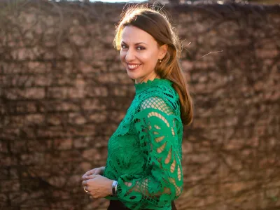 - 29.03.2023 - Tonja Blatnik, poznavalka specifičnih vsebin, urednica in piarovka - sourednica Dnevnikove sobotne priloge Zaposlitev in kariera, direktorica agencije za odnose z javnostmi iUFC &ndash; Institute for Universal Future Communications, sourednica Dnevnikove sobotne priloge Zaposlitev in kariera,<br> <br> <br>//FOTO: Bojan Velikonja