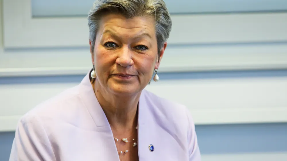 evropska komisarka za notranje zadeve Ylva Johansson - 22.04.2021 - obisk evropske komisarke za notranje zadeve Ylve Johansson &ndash; sprejem pri ministru za notranje zadeve Ale&scaron;em Hojsom s katerim sta spregovorila o pripravah na predsedovanje in prednostnih nalogah na področju notranjih zadev //FOTO: Bojan Velikonja