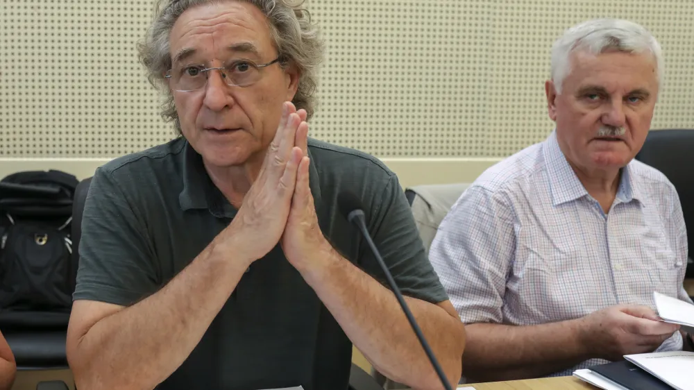 Branimir &Scaron;trukelj, Franči&scaron;ek Verk- 18.7.2022 - Srečanje vladne pogajalske skupine in pogajalske skupine reprezentativnih sindikatov javnega sektorja//FOTO: Jaka Gasar