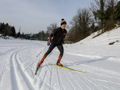 - 03.02.2023 - Veliko Trebeljevo &ndash; brezplačno sankali&scaron;če za otroke in urejena proga za tek na smučeh //FOTO: Luka Cjuha
