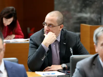 minister za okolje in prostor Jure Leben (SMC)- 28.01.2019 &ndash; Državni zbor &ndash; 4. redna januarska seja DZ - poslanska vpra&scaron;anja premierju Marjanu &Scaron;arcu in ministrski ekipi//FOTO: Bojan Velikonja