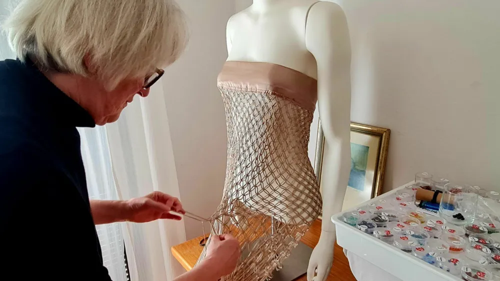 Obleka / Foto: Katja Gle&scaron;čič 