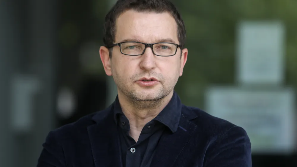 izredni profesor dr. Marko Milosavljević - 14.05.2020 &ndash; Fakulteta za družbene vede (FDV) - izjava katedre za novinarstvo ob aktualnih političnih izjavah o medijih in novinarstvu //FOTO: Jaka Gasar