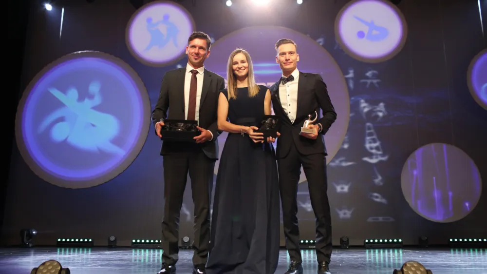 - 19.12.2023 - Razglasitev &Scaron;portnik leta 2023 v organizaciji Dru&scaron;tva &scaron;portnih novinarjev Slovenije - priznanja za najbolj&scaron;ega &scaron;portnika in &scaron;portnico ter najbolj&scaron;o ekipo iztekajočega se leta.&nbsp;//FOTO: Bojan Velikonja