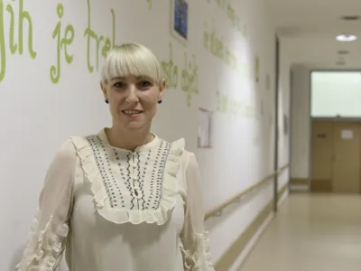 Ana Petrič, strokovnjakinja s področja dela s starej&scaron;imi, magistra socialnega dela in direktorica DEOS &ndash; Center starej&scaron;ih Notranje Gorice- 13.04.2023 - DEOS &ndash; Center starej&scaron;ih Notranje Gorice, zasebni socialnovarstveni zavod s koncesijo, Gmajna 7, //FOTO: Luka Cjuha