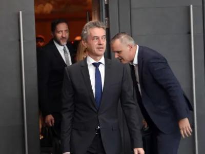 predsednik vlade Robert Golob minister za finance Klemen Bo&scaron;tjančič, - 09.10.2023 &ndash; Državni zbor - izredna seja DZ, na kateri sta premier in finančni minister predstavila predlog državnih proračunov za prihodnji dve leti, //FOTO: Tomaž Skale