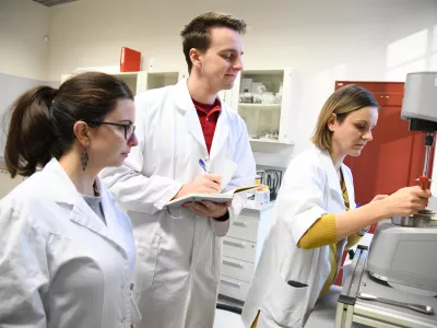 Fakulteta za farmacijo