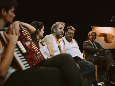 Pohorski bataljon, režija Jernej Lorenci, MGL in Mestno gledali&scaron;če Ptuj, 2023-2024