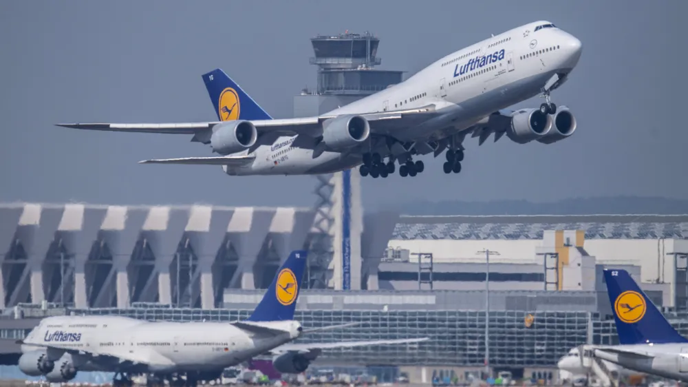FILED - 27 August 2019, Hessen, Frankfurt_Main: A Lufthansa Boeing 747 passenger plane takes off from Frankfurt airport. Lufthansa flights are operating as scheduled on Saturday, according to a spokesperson in Germany, a day after a strike brought the network largely to a halt. Photo: Boris Roessler/dpa
