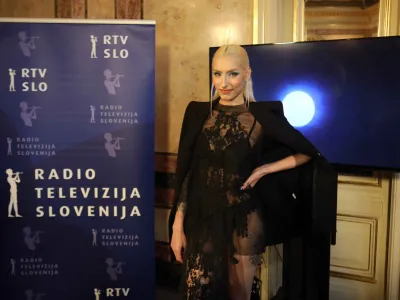 Raiven (Sara Bri&scaron;ki Cirma) bo Slovenijo zastopala na Evroviziji 2024- 12.12.2023 &ndash; predstavitev izvajalca, ki bo zastopal Slovenijo na 68. tekmovanju za Pesem Evrovizije v &scaron;vedskem Malm&ouml;ju//FOTO: Tomaž Skale