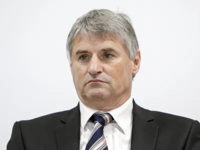 Nekdanji načelnik ljubljanske upravne enote Bojan Babič zanika, da bi počel kar koli nezakonitega ali nepravilnega.&nbsp;