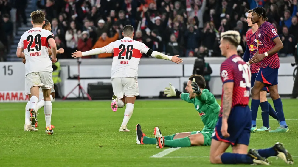 27 January 2024, Baden-Wuerttemberg, Stuttgart: Stuttgart's Deniz Undav (3rd L) celebrates after scoring his side's fifth goal of the game during the German Bundesliga soccer match between VfB Stuttgart and RB Leipzig at MHPArena. Photo: Jan-Philipp Strobel/dpa - IMPORTANT NOTE: In accordance with the regulations of the DFL German Football League and the DFB German Football Association, it is prohibited to utilize or have utilized photographs taken in the stadium and/or of the match in the form of sequential images and/or video-like photo series.