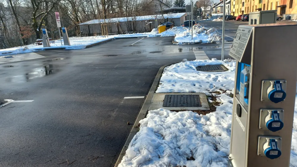 Novo postajali&scaron;če za avtodome PZA Vodovodni stolp Foto: Roman Repnik