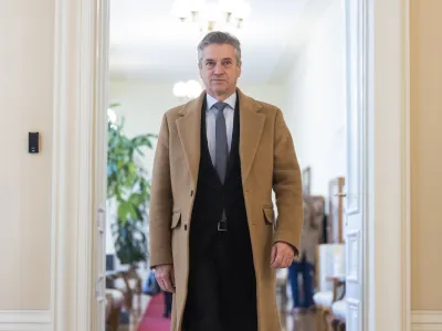 Ljubljana, predsedniska palaca.<br>Srecanje o dolgorocni rabi jedrske energije v Sloveniji.<br>Predsednik vlade Robert Golob.