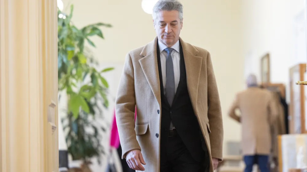 Ljubljana, predsedniska palaca.<br>Srecanje o dolgorocni rabi jedrske energije v Sloveniji.<br>Predsednik vlade Robert Golob.