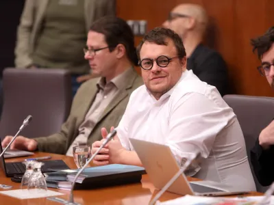 Tudi minister Simon Maljevac ugotavlja, da so stanovanja za mnoge postala nedostopna dobrina.&nbsp;