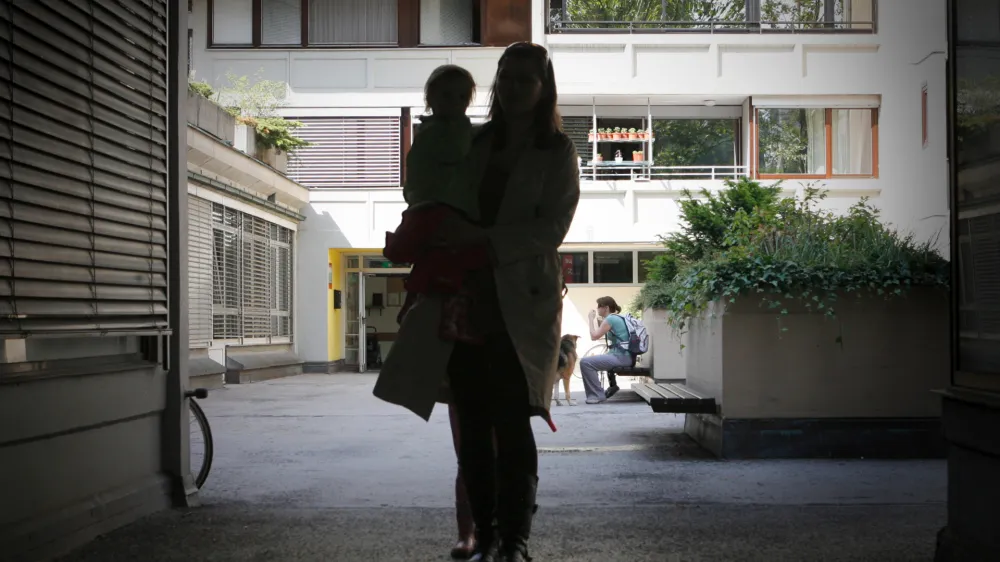 ilustrativna fotografijavrtec, star&scaron;i, otroci//foto: Bojan Velikonja