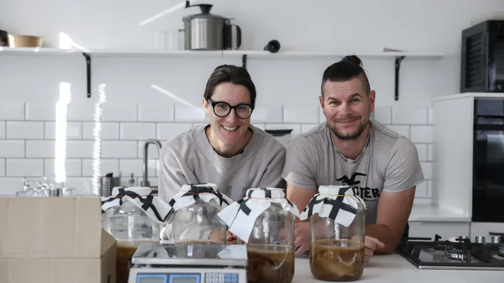 - 02.02.2024 &ndash; Aleksandra Grilc Tomažin in Anže Tomažin - Ayatana //FOTO: Jaka Gasar