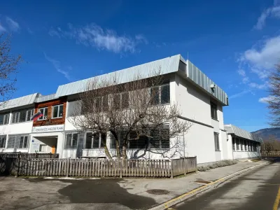 Da so zagotovili nemoteno &scaron;olanje vseh otrok s posebnimi potrebami in različnimi motnjami v razvoju, ki prihajajo tudi iz sosednjih občin, so morali na O&Scaron; Helene Puhar poiskati začasne re&scaron;itve.&nbsp;