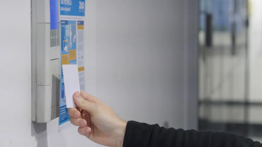 Ljubljana.<br>Evidentiranje delovnega casa.<br>Foto: STA